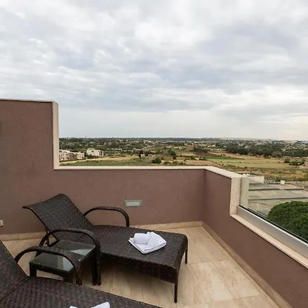 Beautiful 2br Penthouse With Private Hob Tub By 360 Estates * Hal Ghaxiak