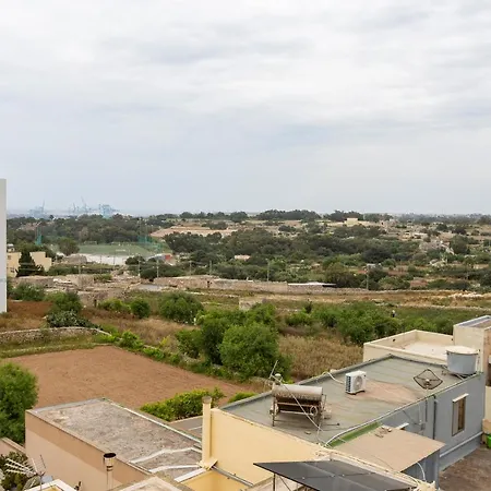 Beautiful 2br Penthouse With Private Hob Tub By 360 Estates * Hal Ghaxiak