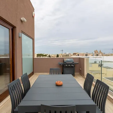 Beautiful 2br Penthouse With Private Hob Tub By 360 Estates