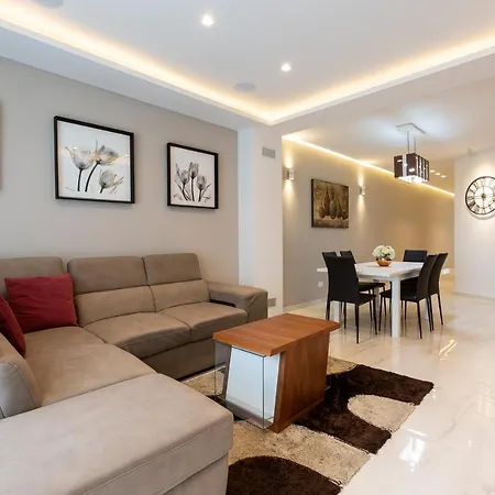 Beautiful 2br Penthouse With Private Hob Tub By 360 Estates *